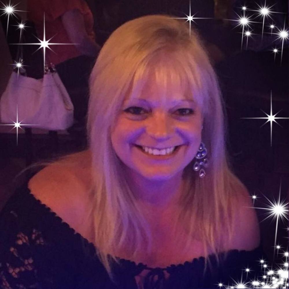 Meet your Posher, Carolyine